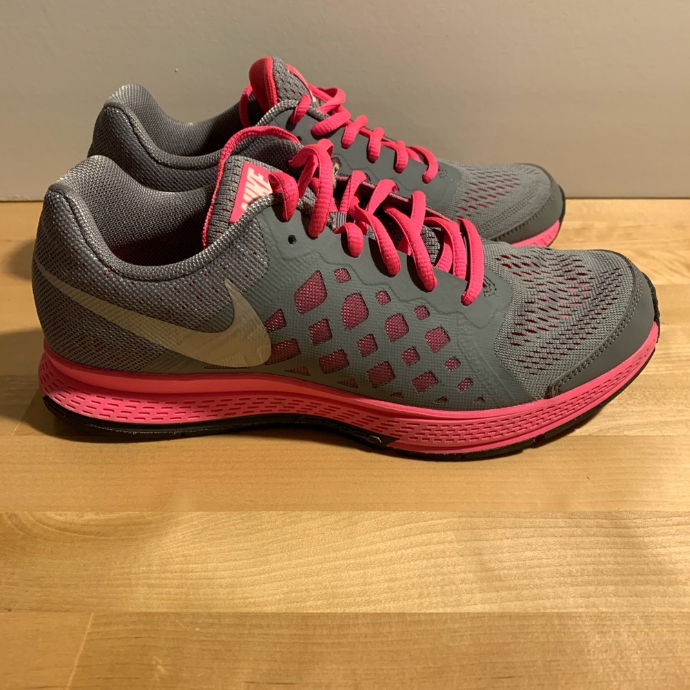 Nike Pegasus 31 Running Shoes